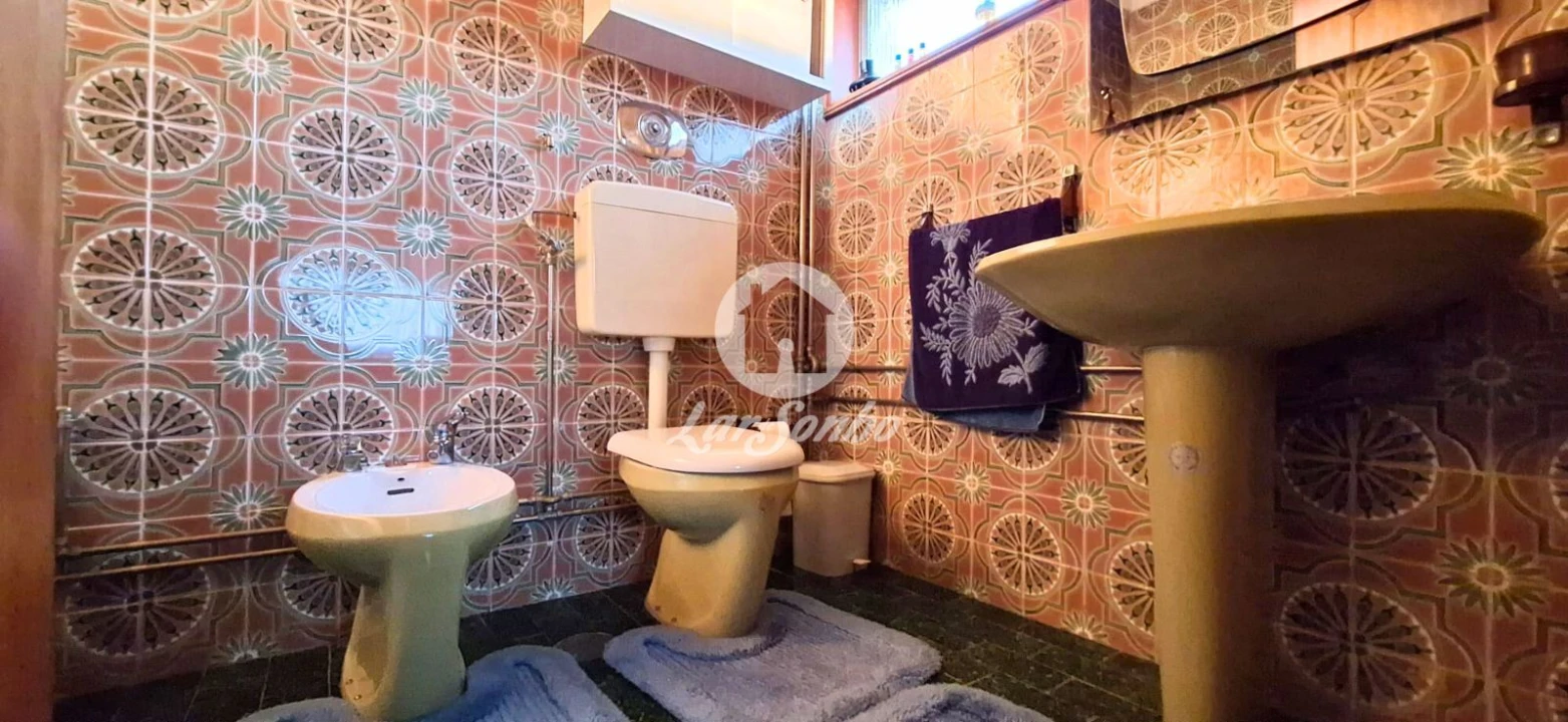 Moradia T4 para Venda em Roriz Foto 19