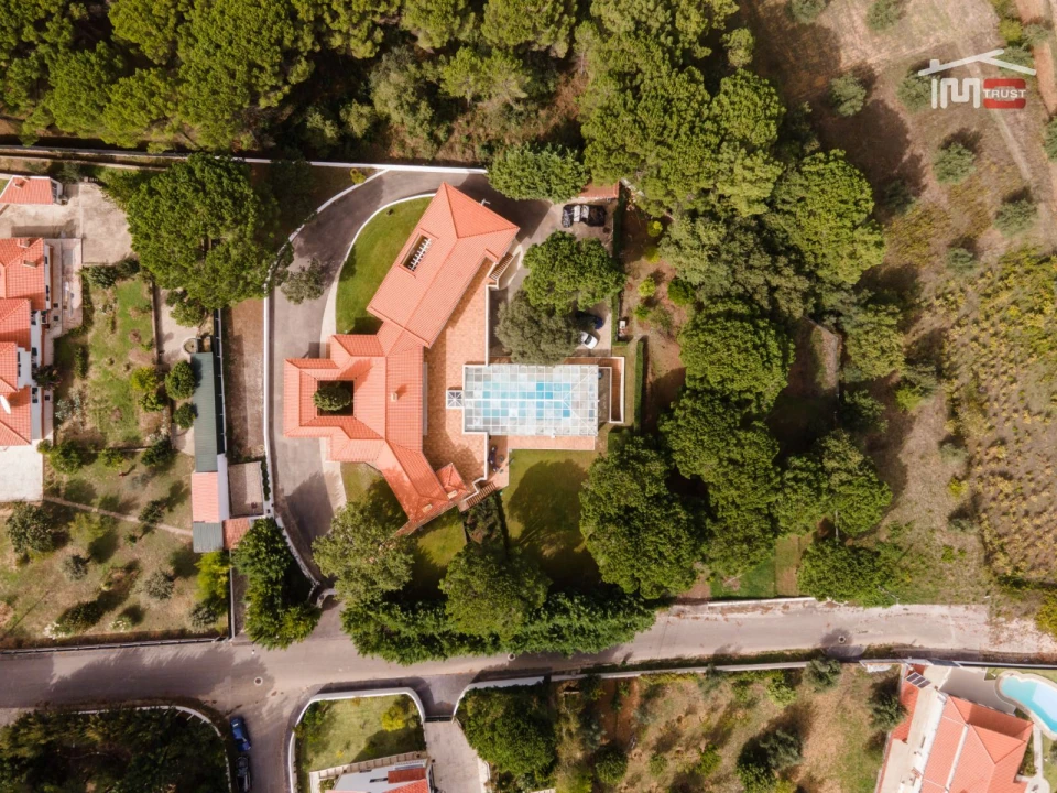 Moradia T5 para Venda em Seiça Foto 4