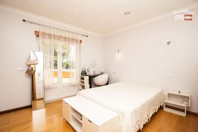 Moradia T5 para Venda em Seiça