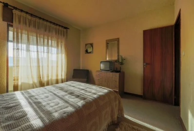 Apartamento T1 para Venda em Silveira