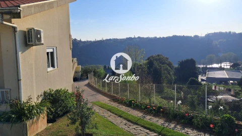 Moradia T3 para Venda em Gondomar (São Cosme), Valbom e Jovim
