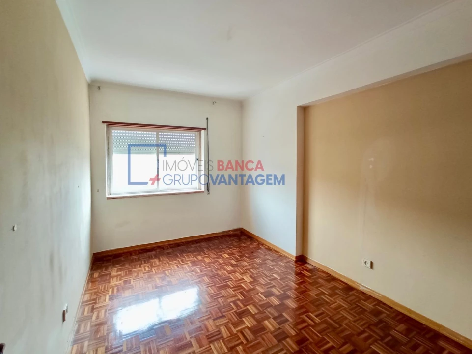 Apartamento T2 para Venda em Cacém e São Marcos Foto 7
