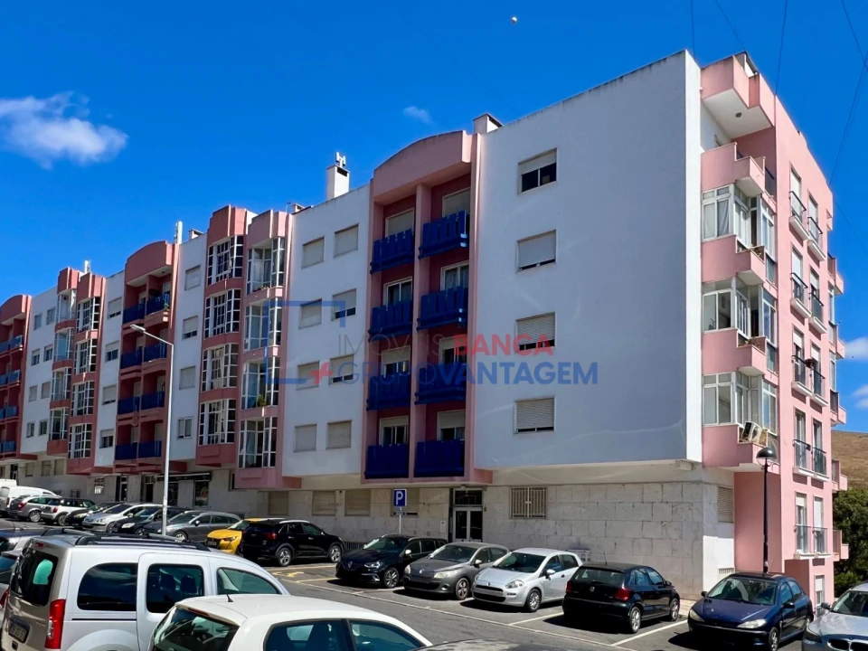 Apartamento T2 para Venda em Cacém e São Marcos Foto 18