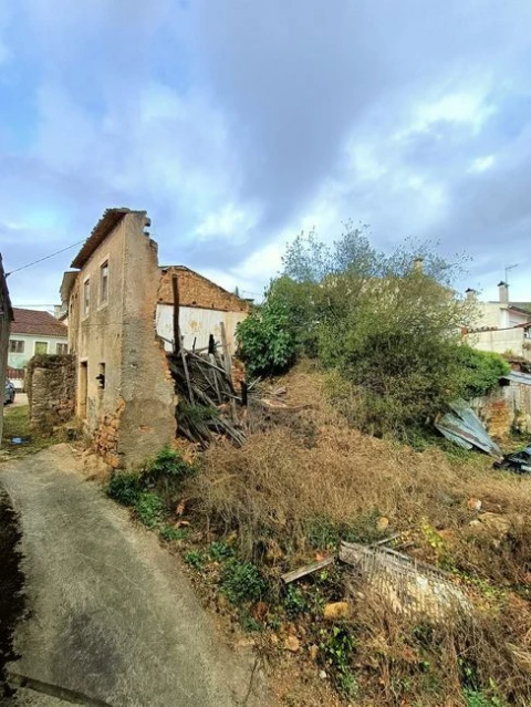 Moradia T0 para Venda em Almalagues