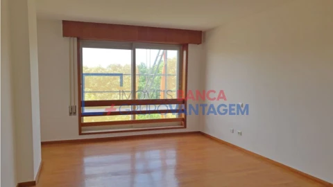 Apartamento T2 para Venda em Cidade da Maia