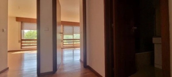Apartamento T2 para Venda em Cidade da Maia