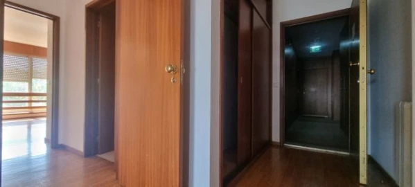 Apartamento T2 para Venda em Cidade da Maia