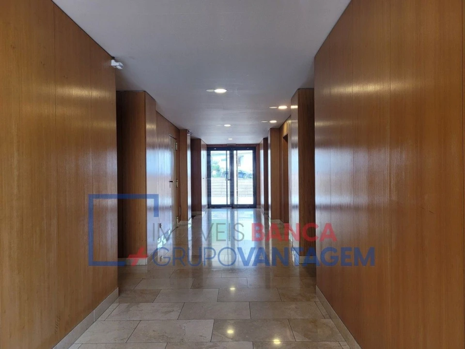 Apartamento T3 para Venda em Paranhos Foto 5
