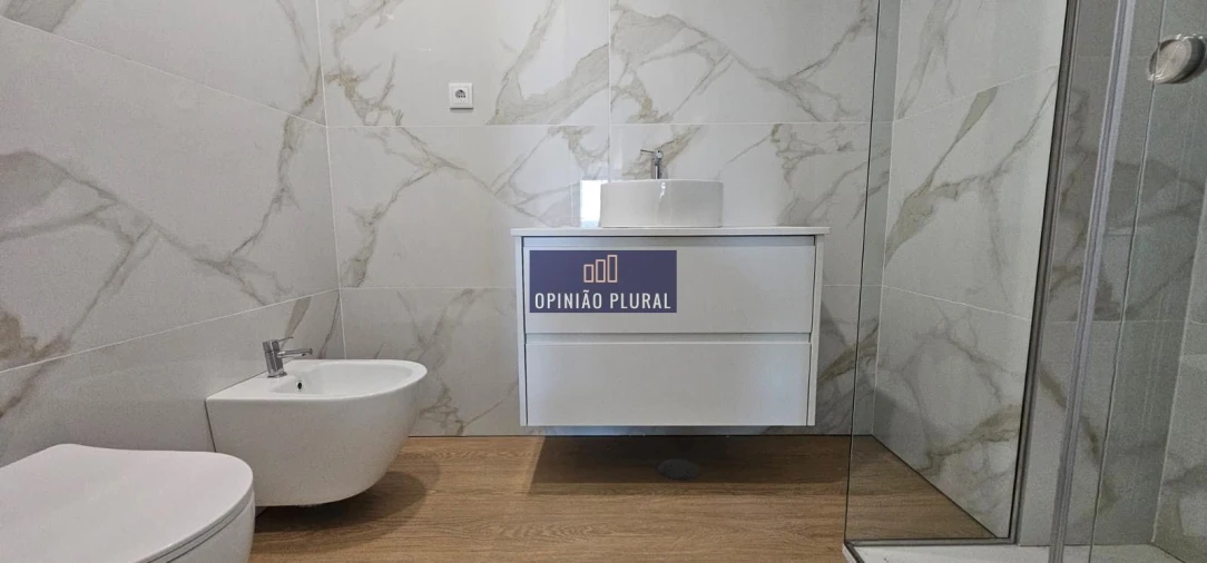 Apartamento T4 para Venda em Gulpilhares e Valadares Foto 12
