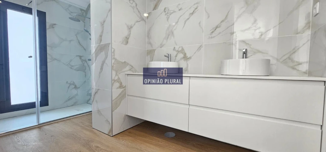Apartamento T4 para Venda em Gulpilhares e Valadares Foto 22