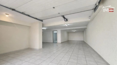 Moradia T3 para Venda em Atalaia e Alto Estanqueiro-Jardia