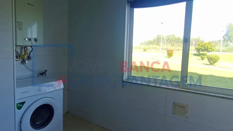 Apartamento T3 para Venda em Canelas