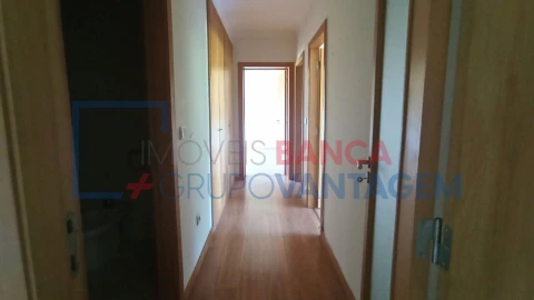 Apartamento T3 para Venda em Canelas