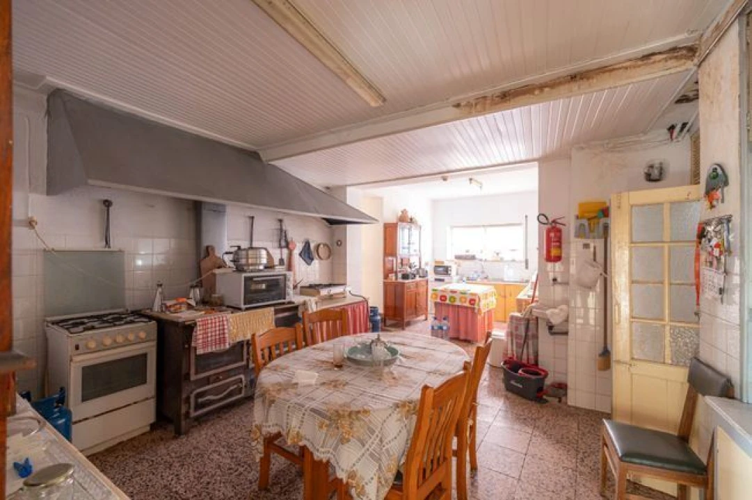 Moradia T17 para Venda em Luso Foto 3