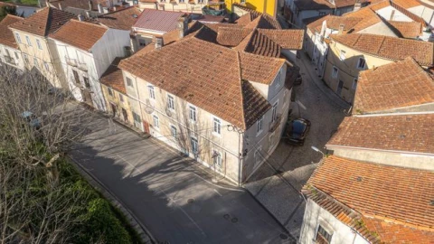 Moradia T17 para Venda em Luso