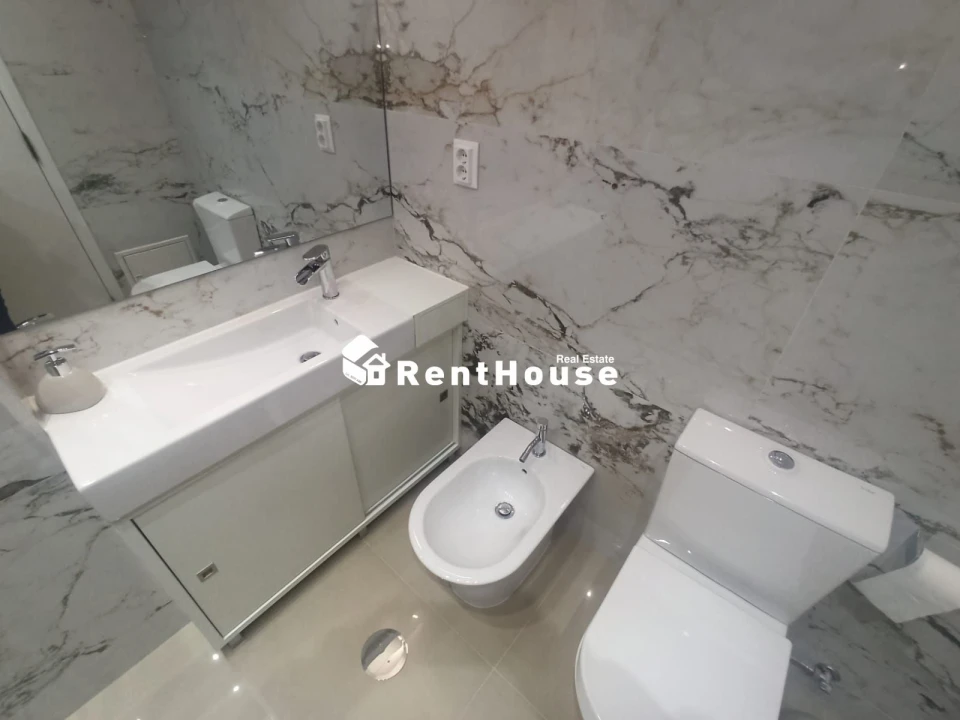 Apartamento T2 para Arrendamento em Santo Antonio dos Olivais Foto 23