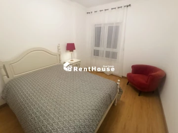 Apartamento T2 para Arrendamento em Santo Antonio dos Olivais