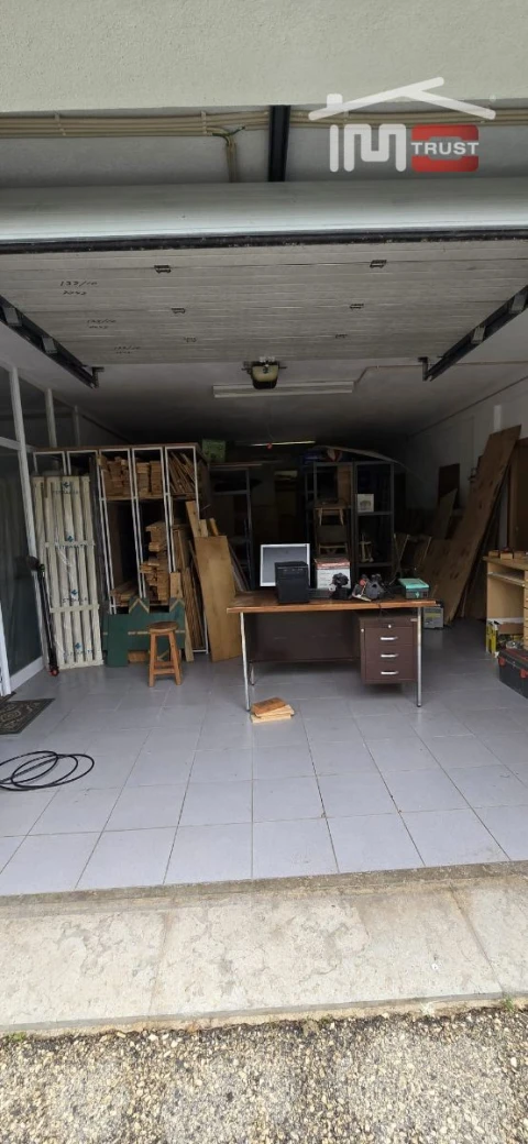 Negócio para Venda em Oeiras e São Julião da Barra, Paço de Arcos e Caxias