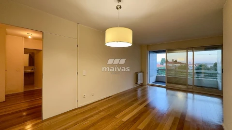 Apartamento T1 para Arrendamento em Cidade da Maia