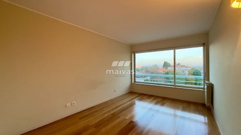Apartamento T1 para Arrendamento em Cidade da Maia