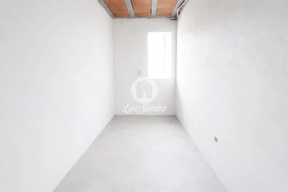 Apartamento T2 para Venda em Manhente