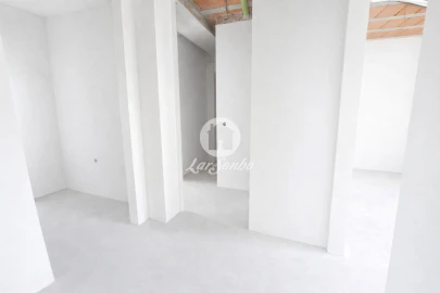 Apartamento T2 para Venda em Manhente