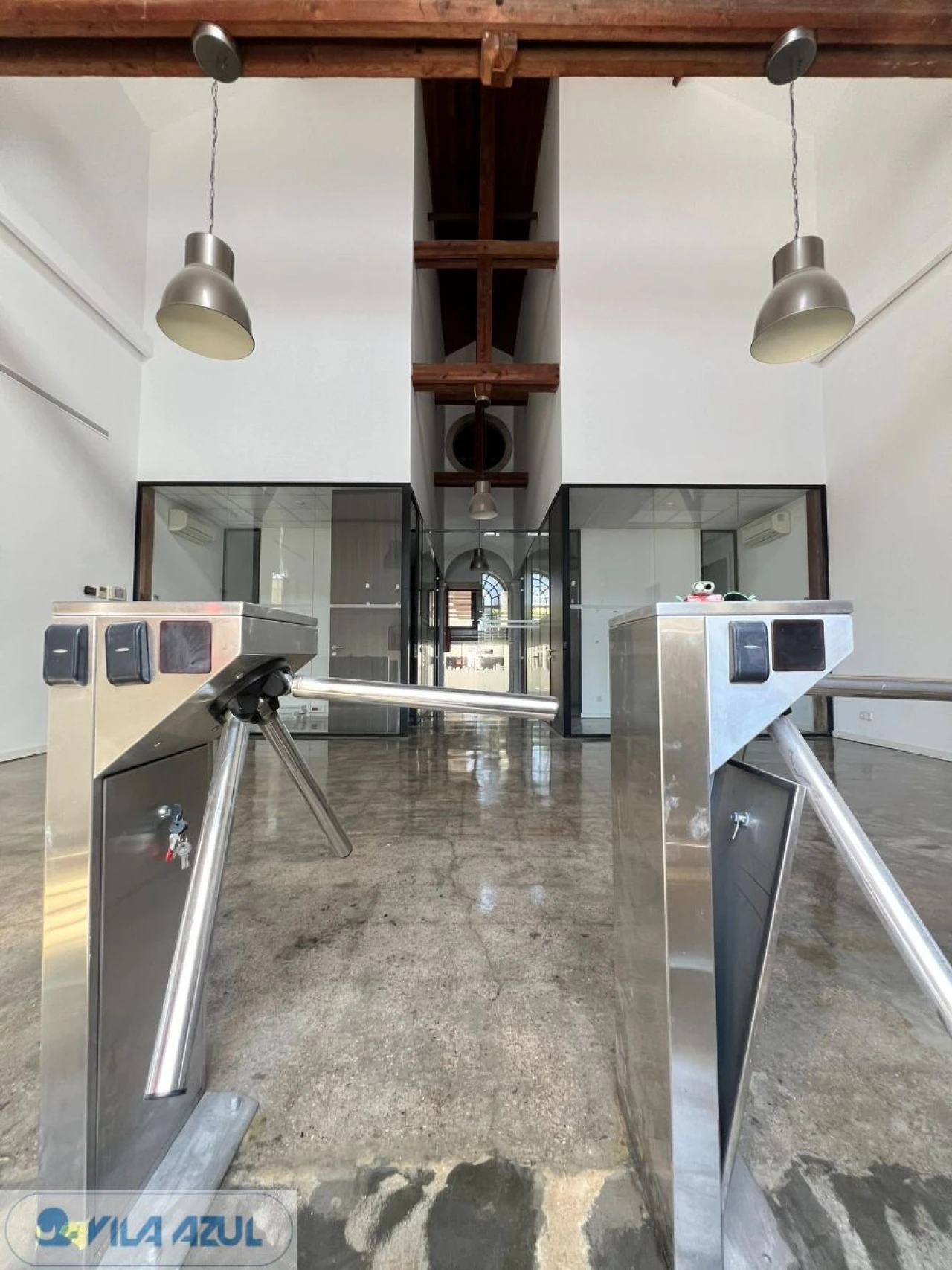 Armazém para Arrendamento em Paranhos Foto 8