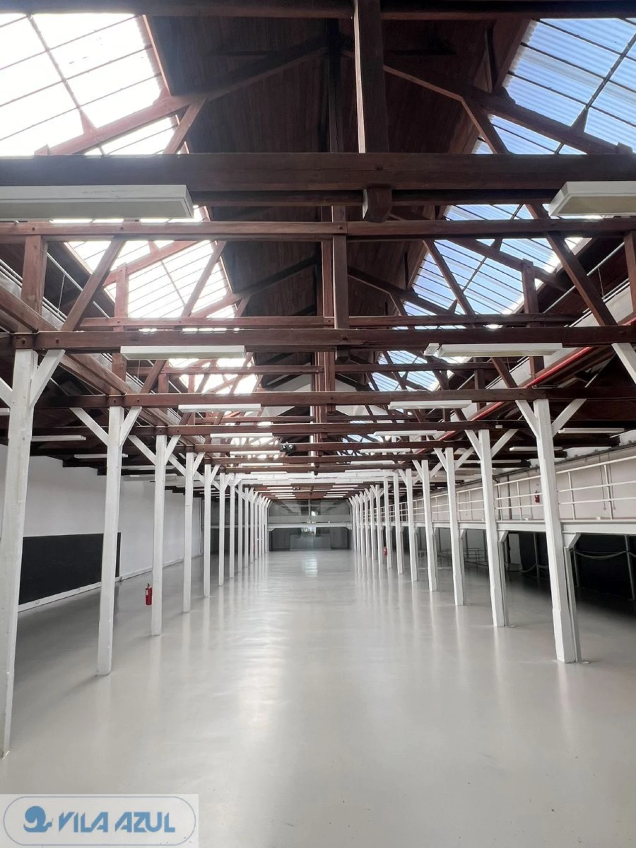 Armazém para Arrendamento em Paranhos Foto 3
