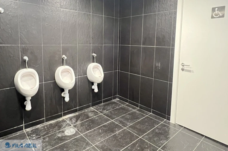 Armazém para Arrendamento em Paranhos Foto 12