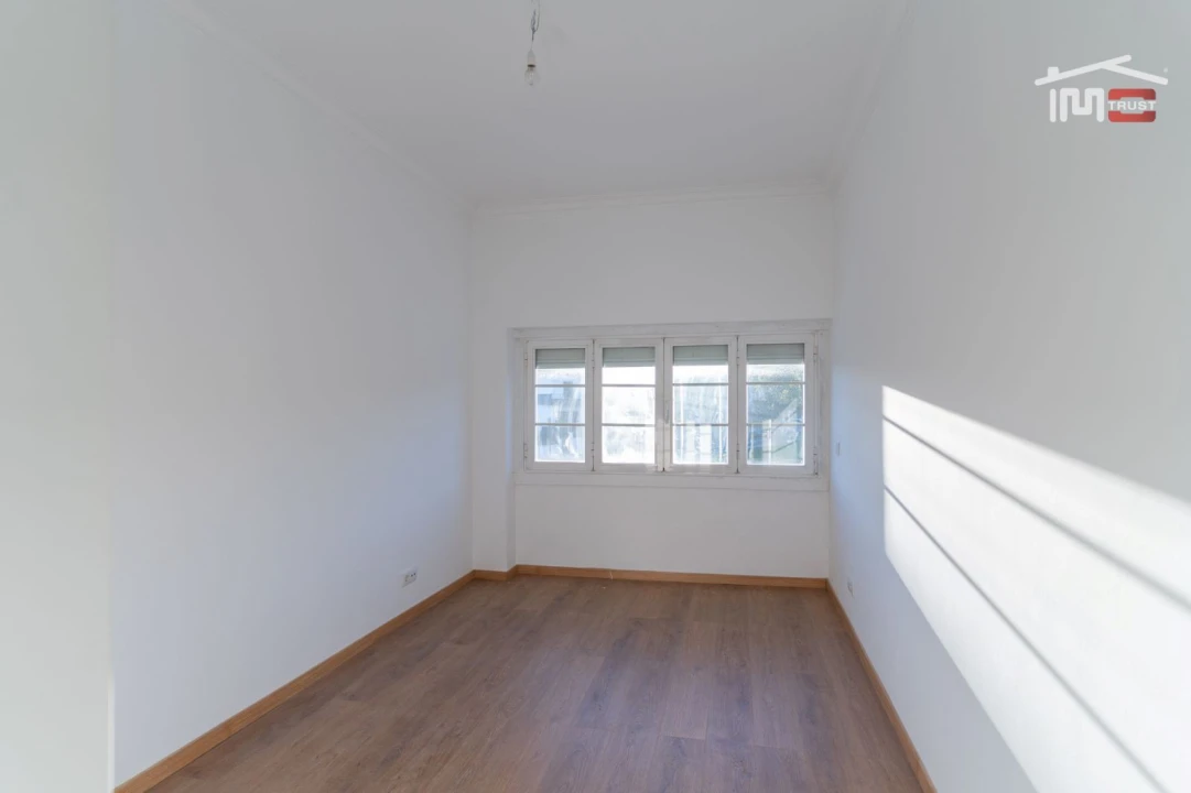 Apartamento T4 para Venda em Olivais Foto 7