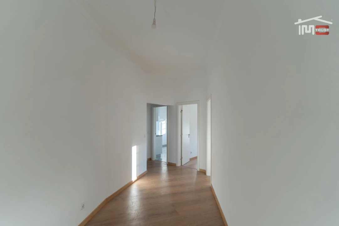 Apartamento T4 para Venda em Olivais Foto 13