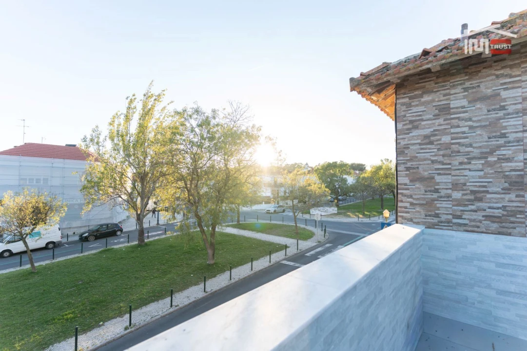 Apartamento T4 para Venda em Olivais Foto 11