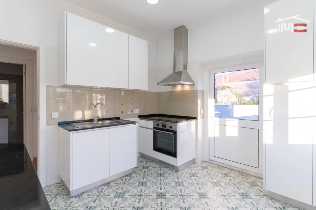 Apartamento T4 para Venda em Olivais Foto 27