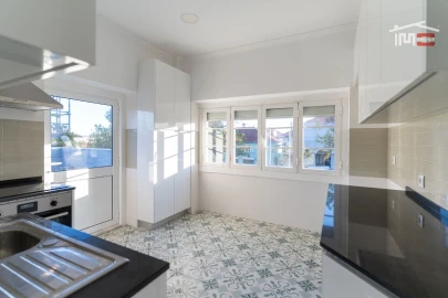 Apartamento T4 para Venda em Olivais