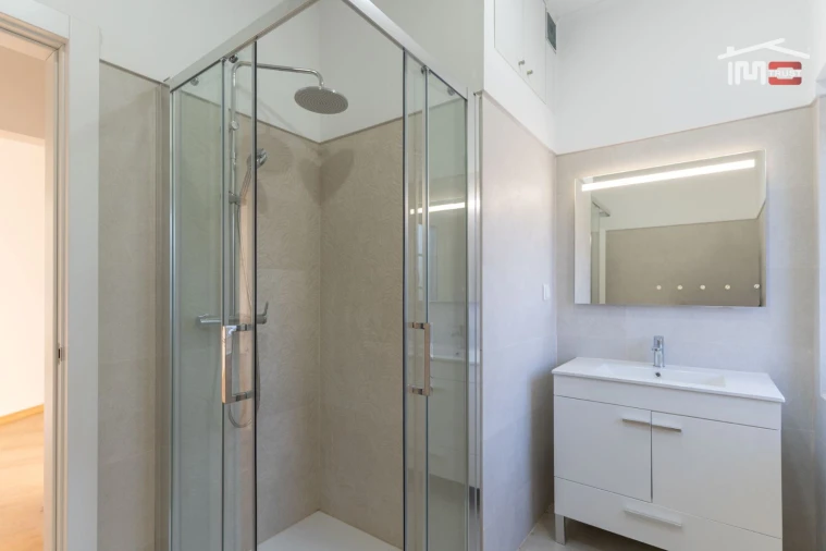 Apartamento T4 para Venda em Olivais Foto 8