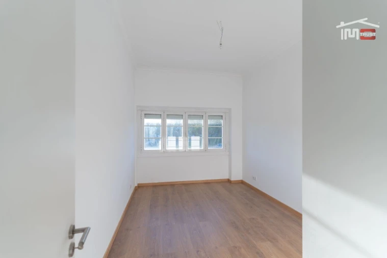 Apartamento T4 para Venda em Olivais Foto 15