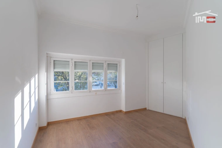 Apartamento T4 para Venda em Olivais Foto 16