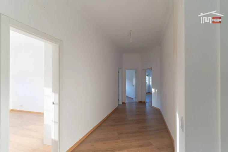 Apartamento T4 para Venda em Olivais Foto 25