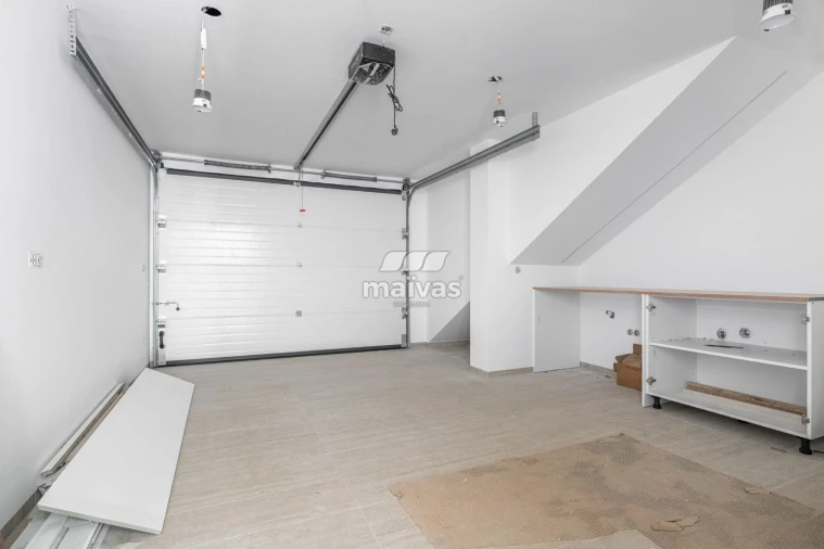 Moradia T4 para Venda em Turiz Foto 31