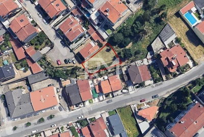 Terreno para Venda em Alfena