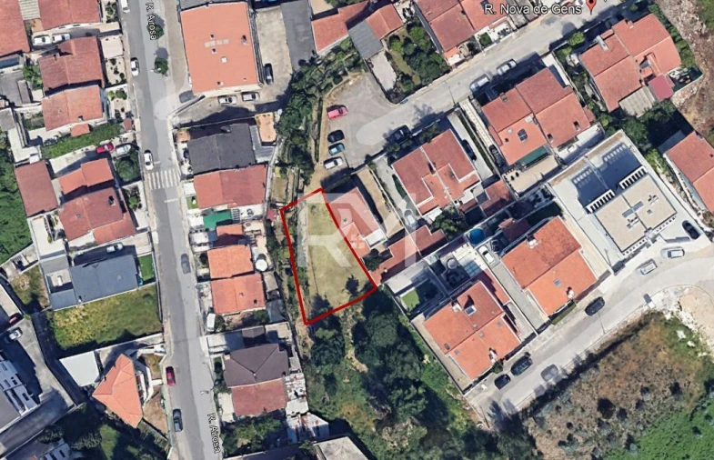 Terreno para Venda em Alfena Foto 2