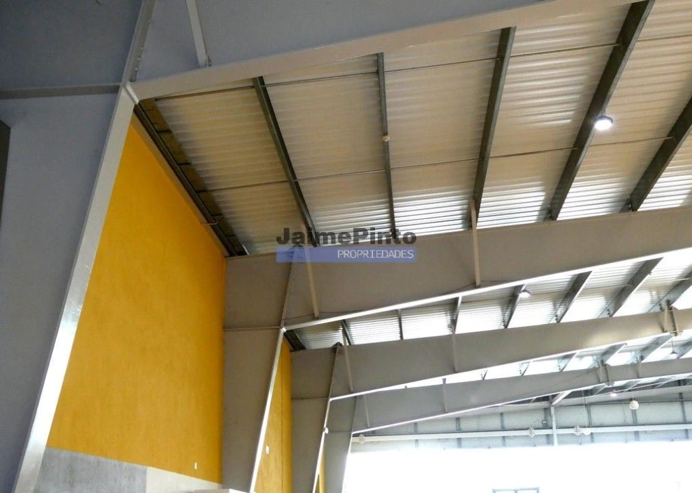 Armazém para Venda em Castelo Branco Foto 2