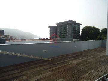 Apartamento T4 para Venda em Funchal (São Pedro)