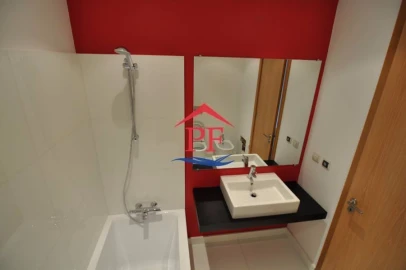 Apartamento T4 para Venda em Funchal (São Pedro)