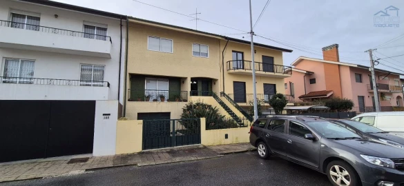 Moradia T4 para Venda em São Mamede de Infesta e Senhora da Hora