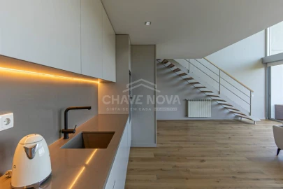 Apartamento T1 para Venda em Arcozelo