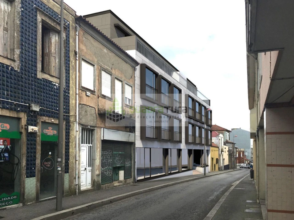 Loja para Venda em Arcozelo Foto 2