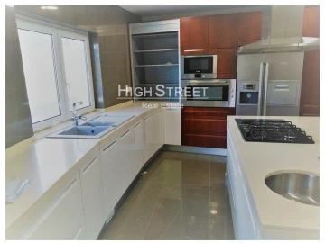 Moradia T4 para Venda em Agualva e Mira-Sintra