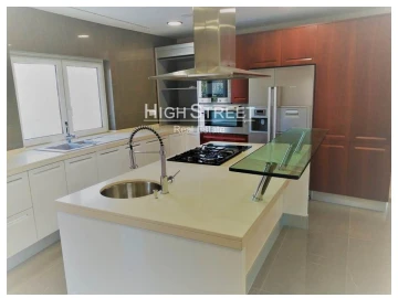 Moradia T4 para Venda em Agualva e Mira-Sintra