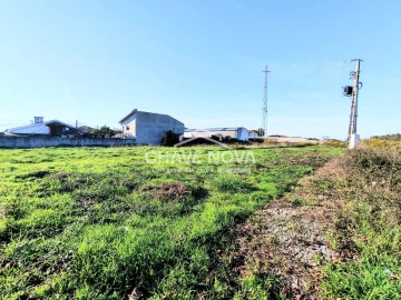Terreno para Venda em Anta e Guetim